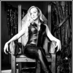 Miss Suzanna Maxwell avatar