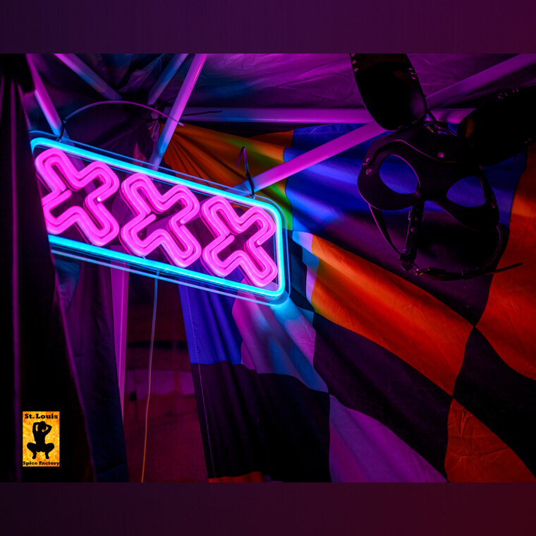 Mistress✝Rae banner image