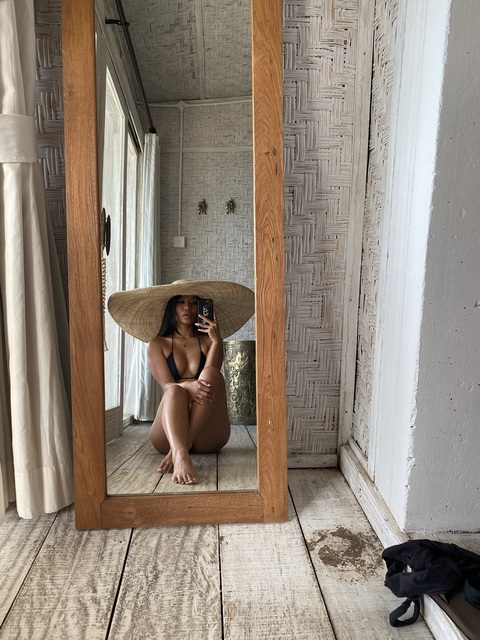 Miss Mila cover image