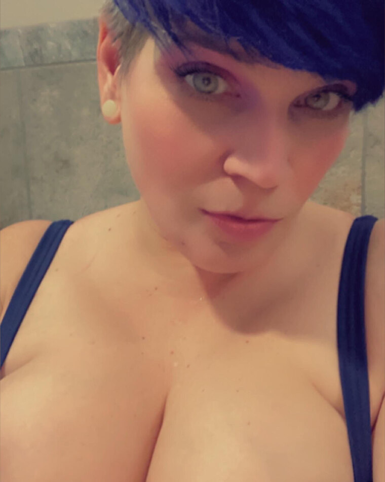 MiStReSsReNoDOM6 banner image