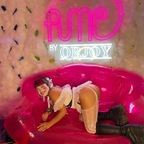Mistress KittyNova (^>•<^) avatar