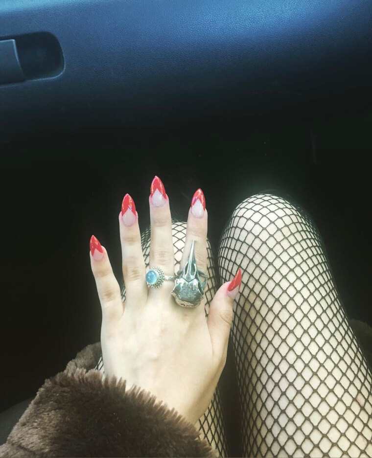 Mistress Violaine cover image
