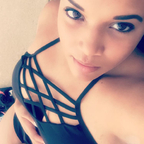 Mixed Mae avatar