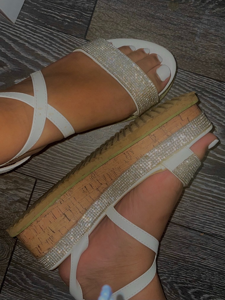 Mixedchicsfeetpics banner image