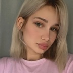 MollyDi avatar