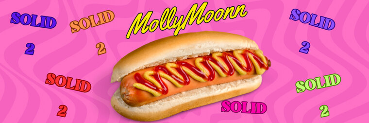 Molly Moon 🌙 cover image