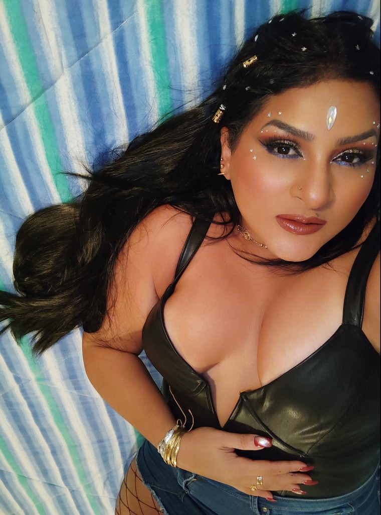 Mónica Eleán cover image
