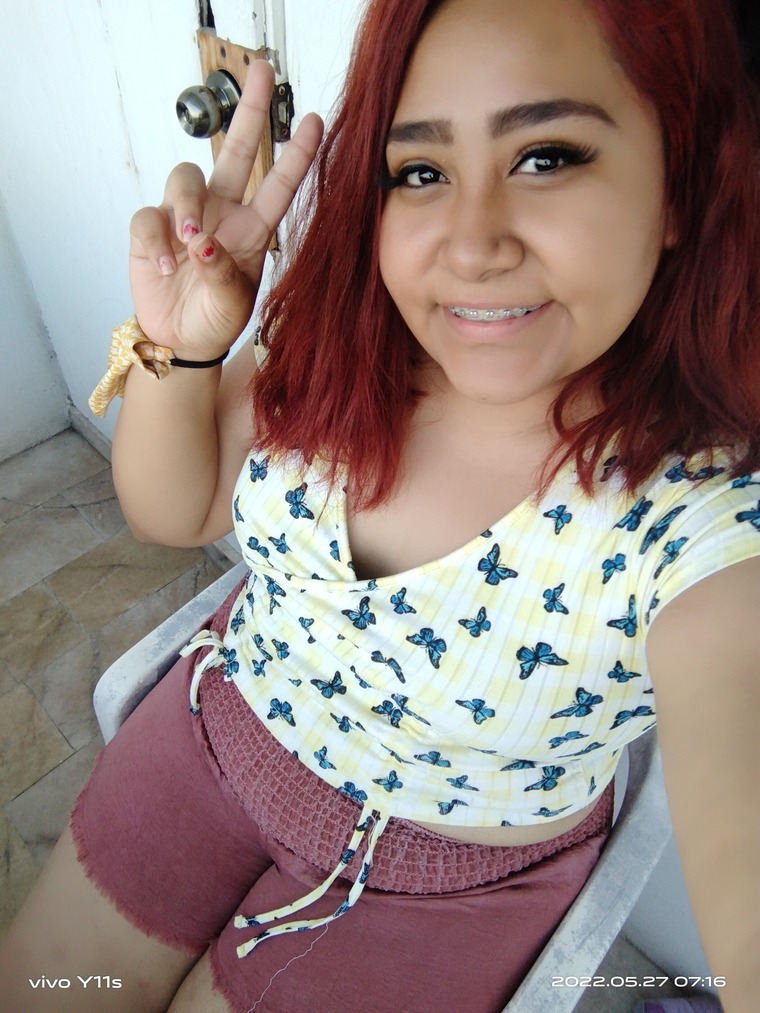 Mónica Reyes cover image
