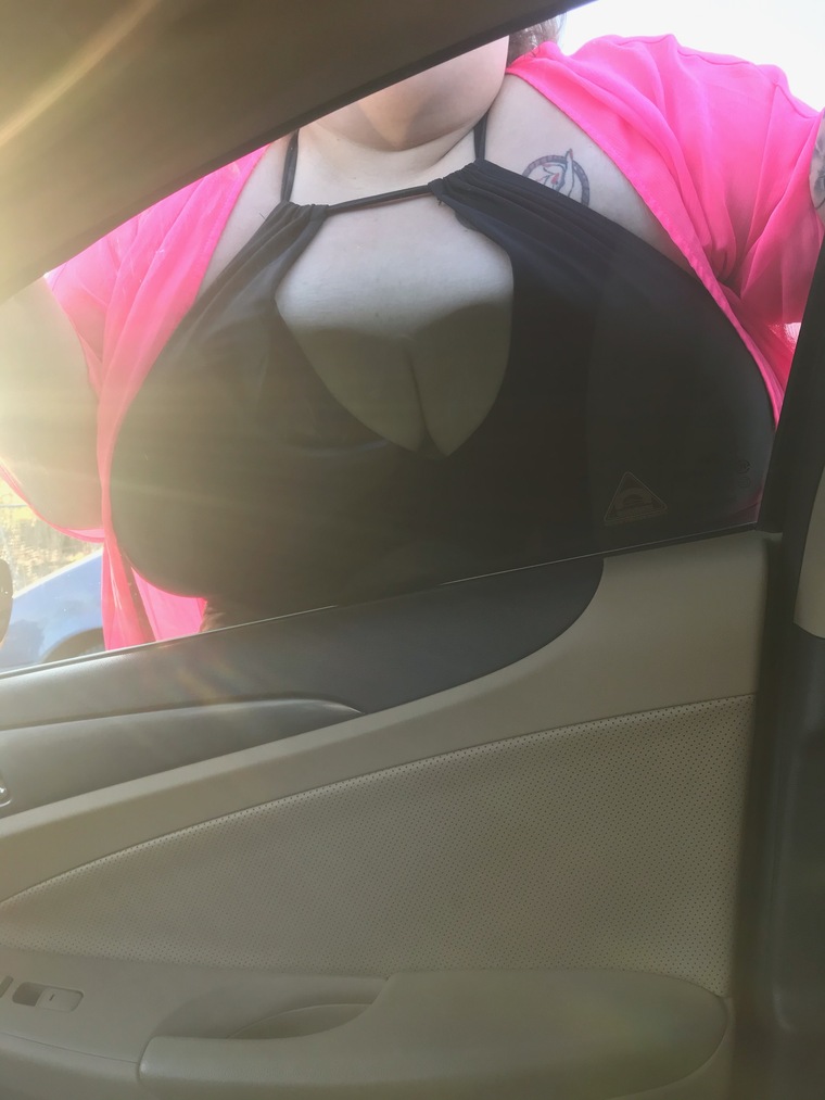 BigLuhvs banner image