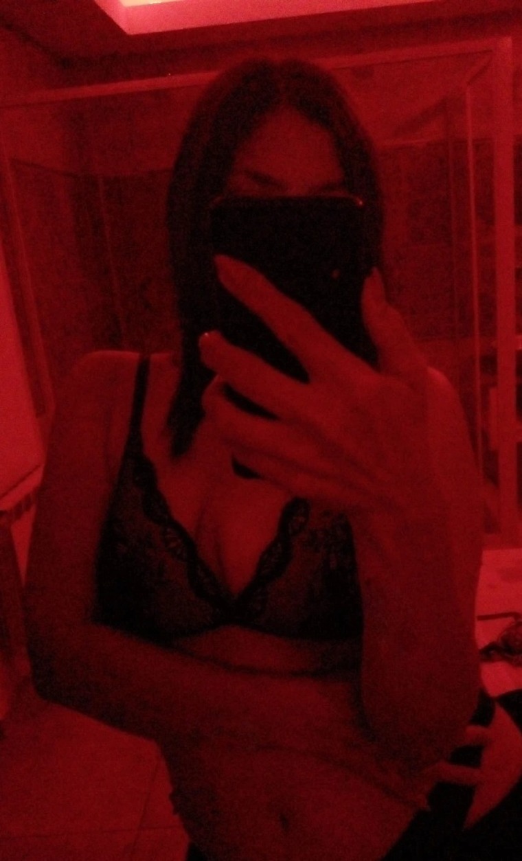morena๐ banner image