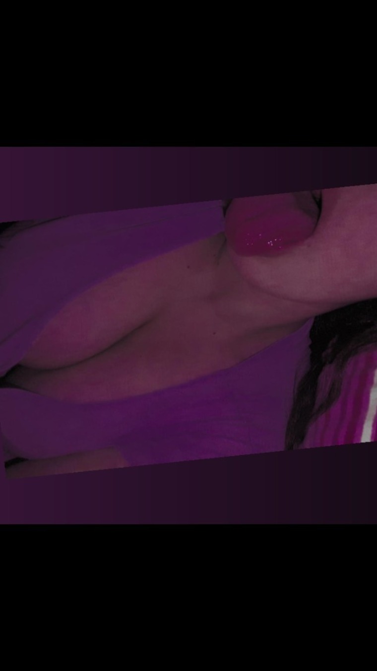 Morochis😈 cover image