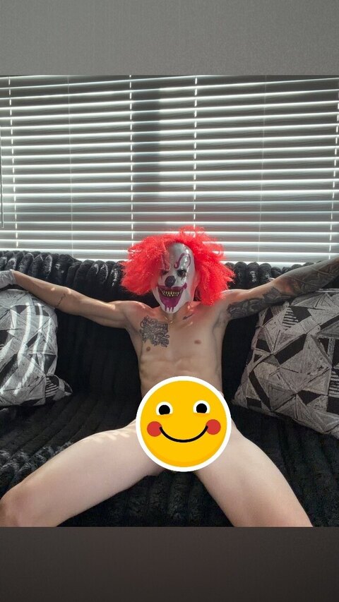 Mr_bombpipe💣🤡 cover image
