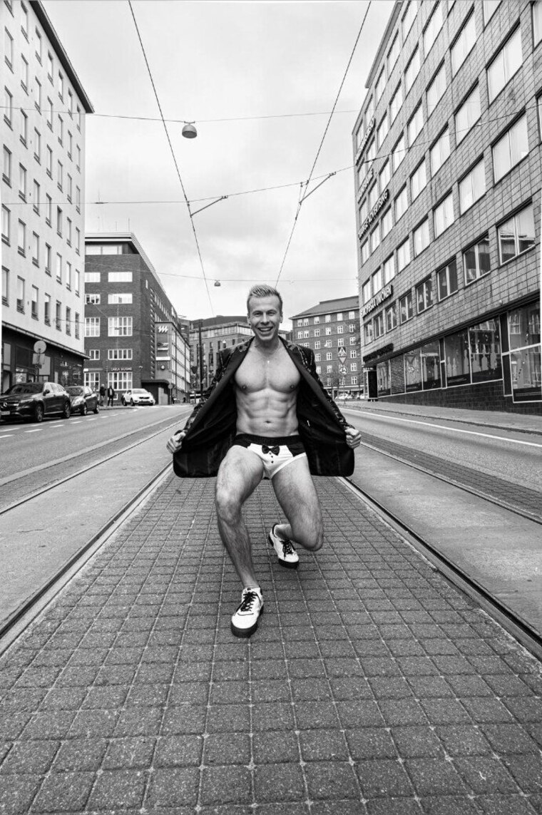 Antti Kurhinen cover image
