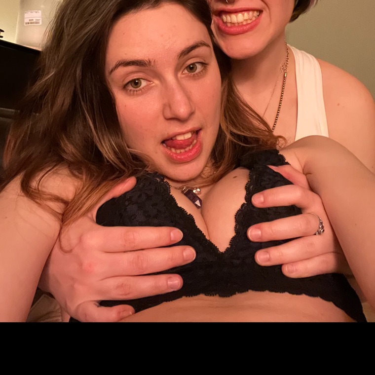 Mrs & Mrs P. banner image