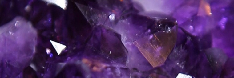 Mrs Amethyst banner image