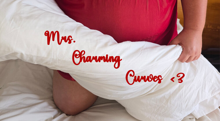 Mrs.CharmingCurves cover image