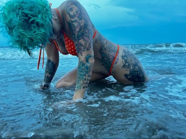 Mrszcheeksz cover image