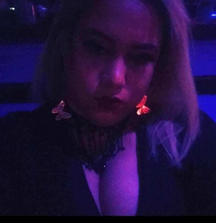 Ms.ExoticFetishQueen cover image