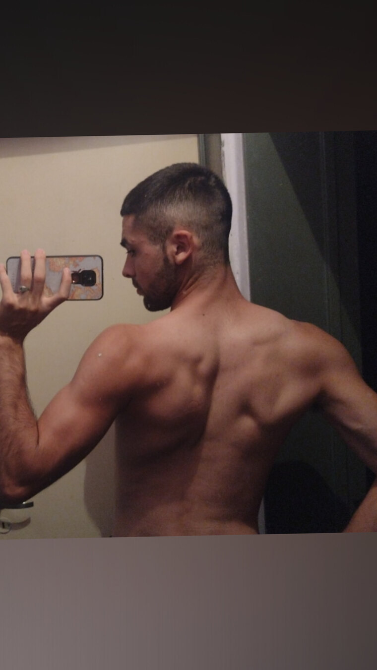 Sebastián Muñoz cover image