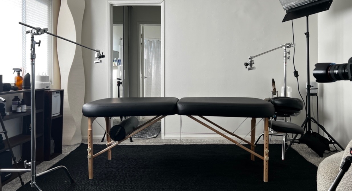 Muscle Daddy Masseur banner image