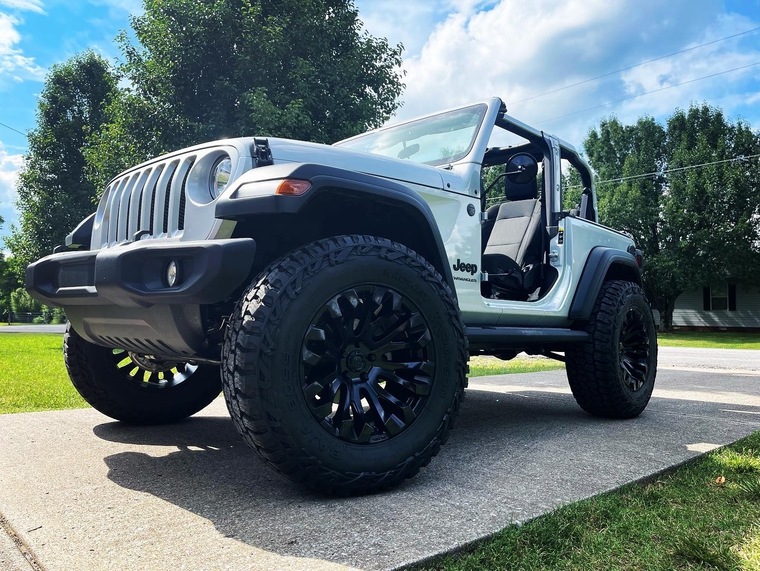 Musiccity B cover image