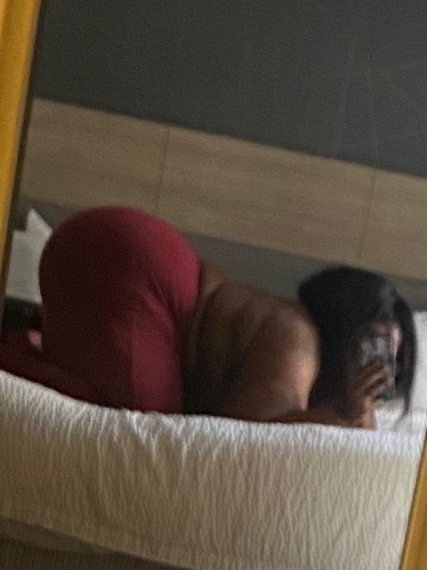 Mz Gut n Butt cover image
