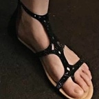 02petitefeet avatar