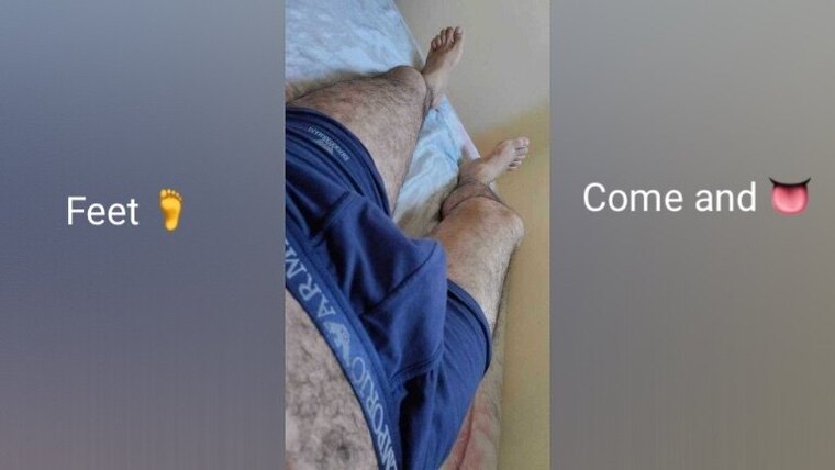 Arabic feet 🦶 banner image