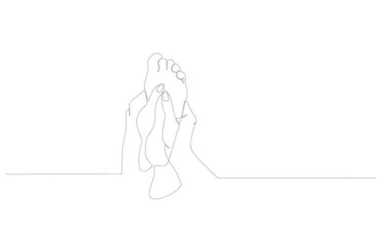 CurlyFeet cover image