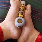 MyOwnTwoFeet avatar