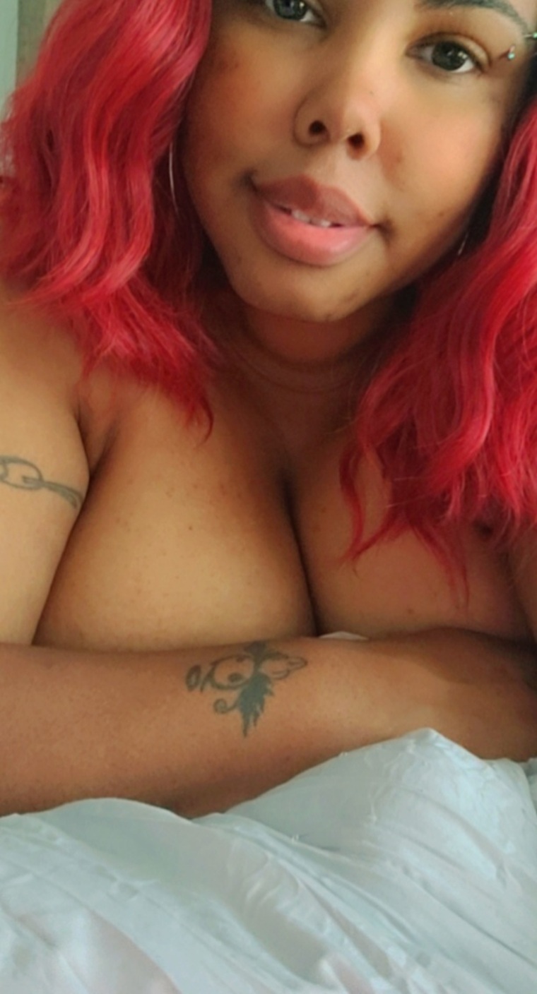 Mz. SexyCinn cover image