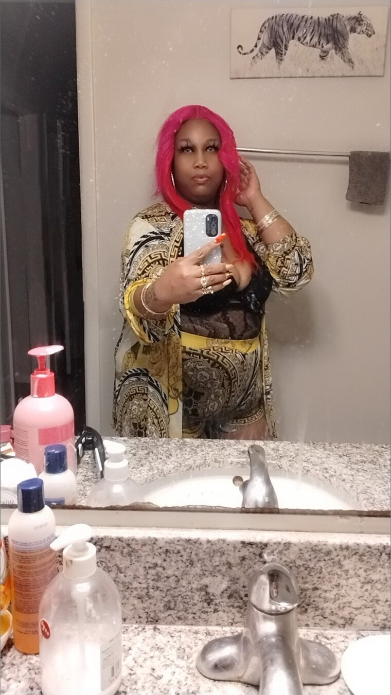 Mz Busty Sweetz cover image