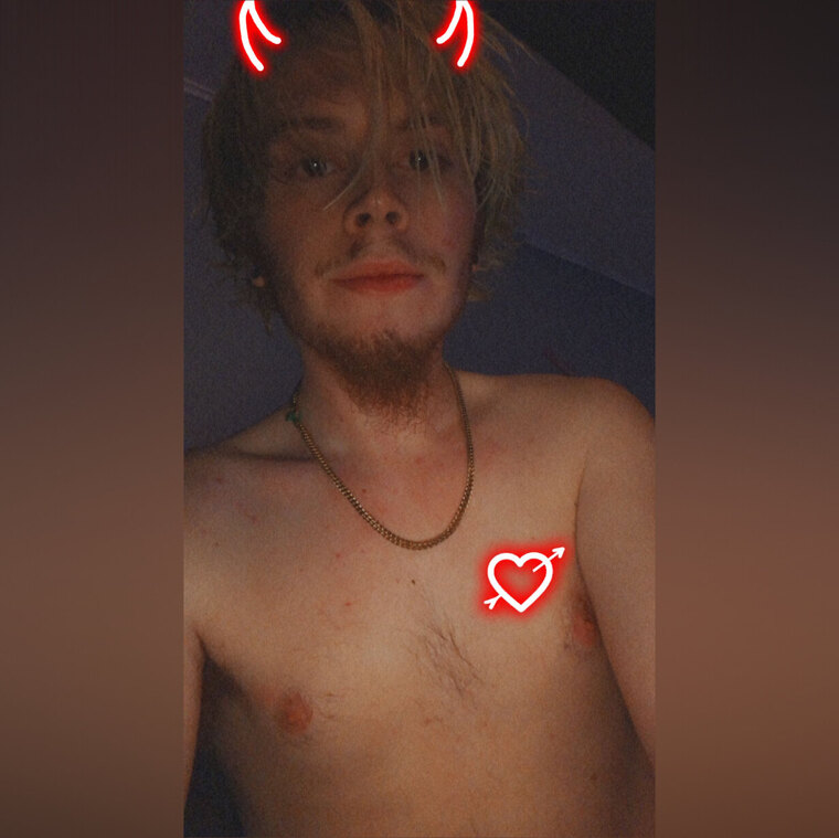 —͟͞͞★ 𝔯ꫀ∂𝒉⊙𝚗ꫀ𝒚 ★ cover image
