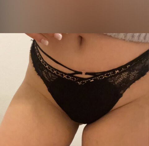 Nadiaxoxo69 cover image