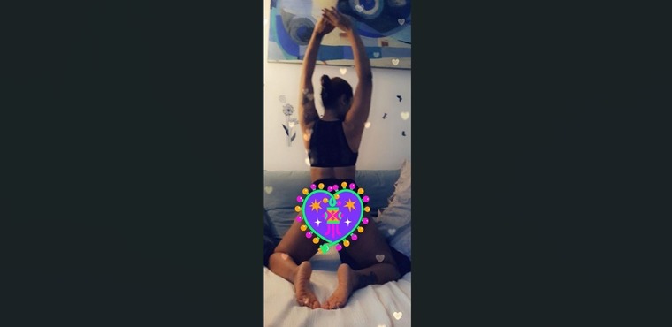 Nahomi likes it 💃🔥 cover image