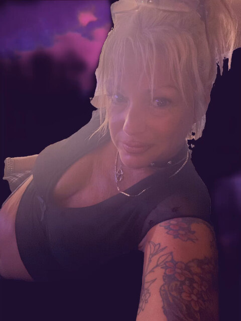 NancyRoxx cover image
