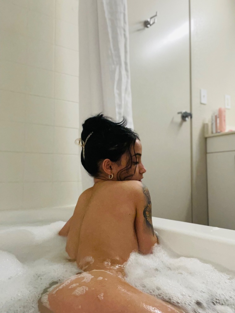 Daniela banner image