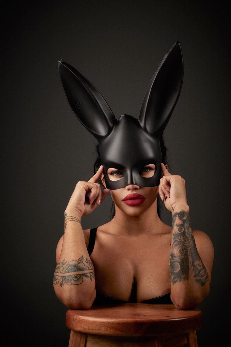 nathaliafox of 🍒🫦 cover image