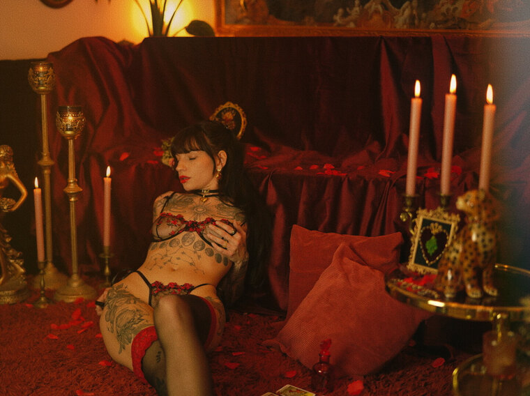 Mistress Bloom ❊ banner image