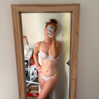 Carlyrose avatar