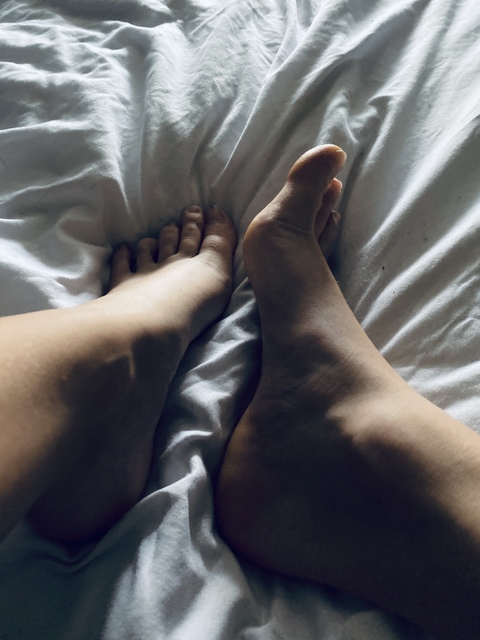 Naughtyfootmistress cover image