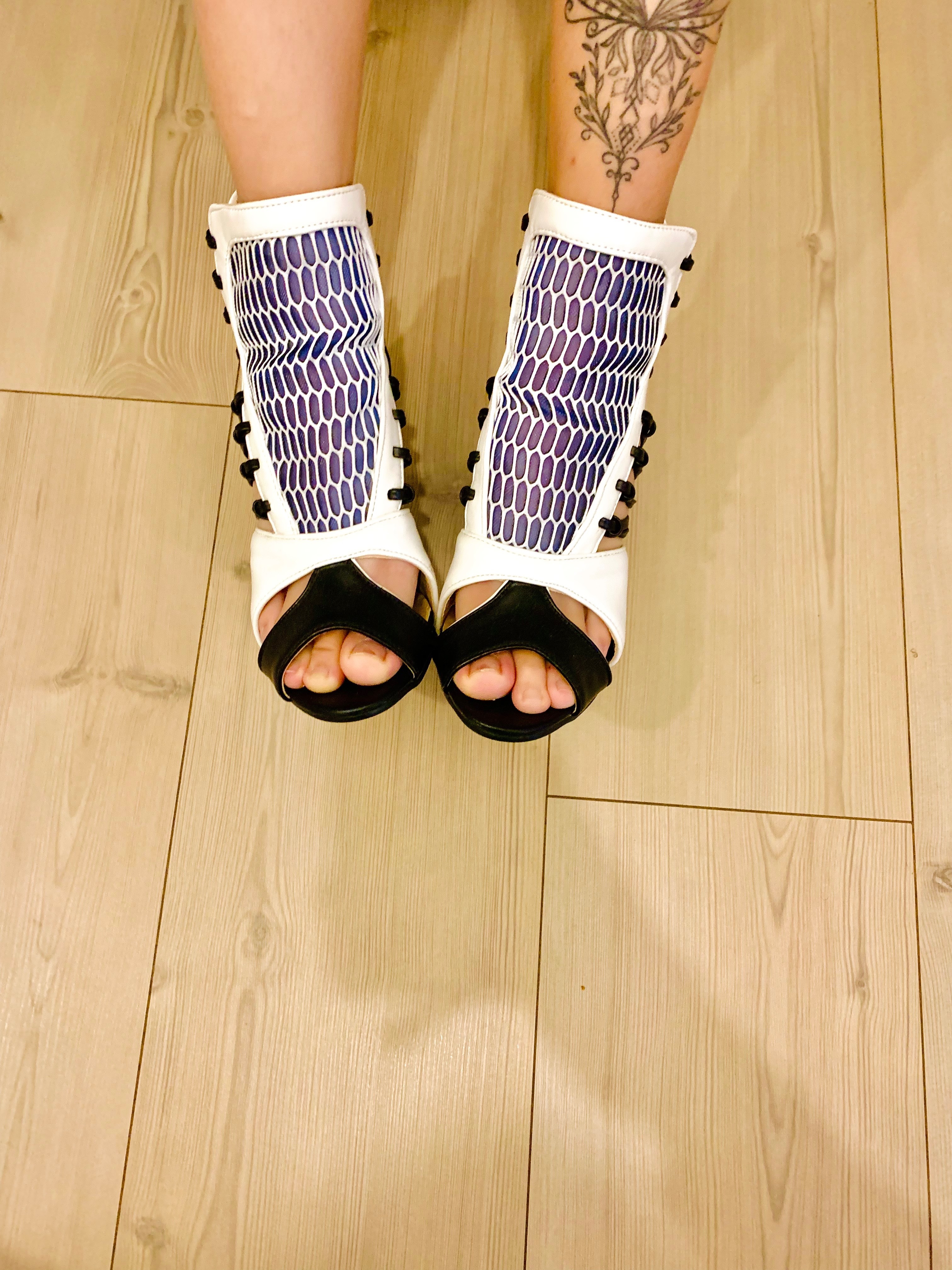 FeetLovers/BBC lovers😍😍 banner image