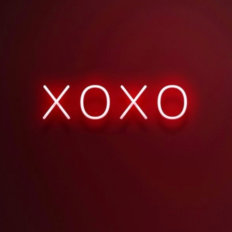 Naughty Nyree banner image