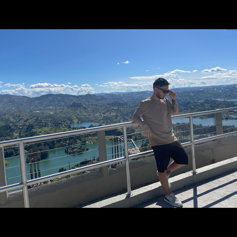 Julian Navas banner image