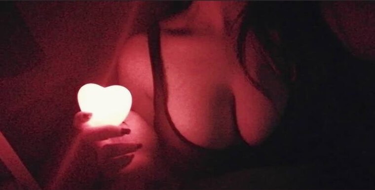 Nefertitties cover image
