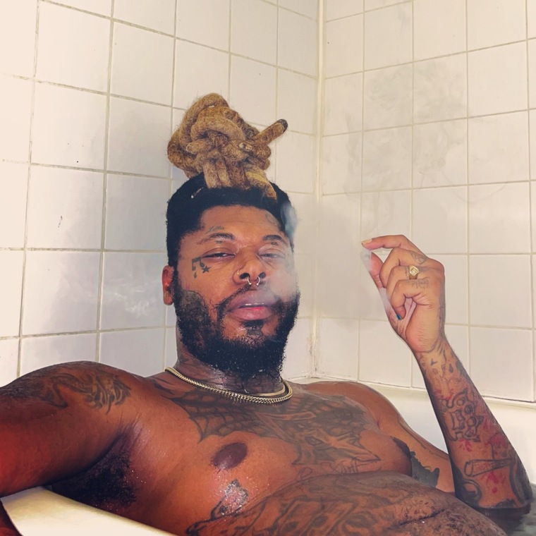 NakedNStoned banner image