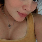 Nicolle avatar