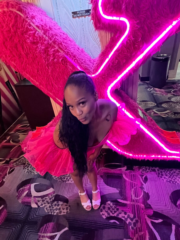 Vanessa Holder banner image