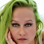Next Door Dolly avatar