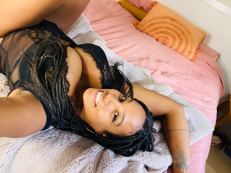 Nia Bloom cover image